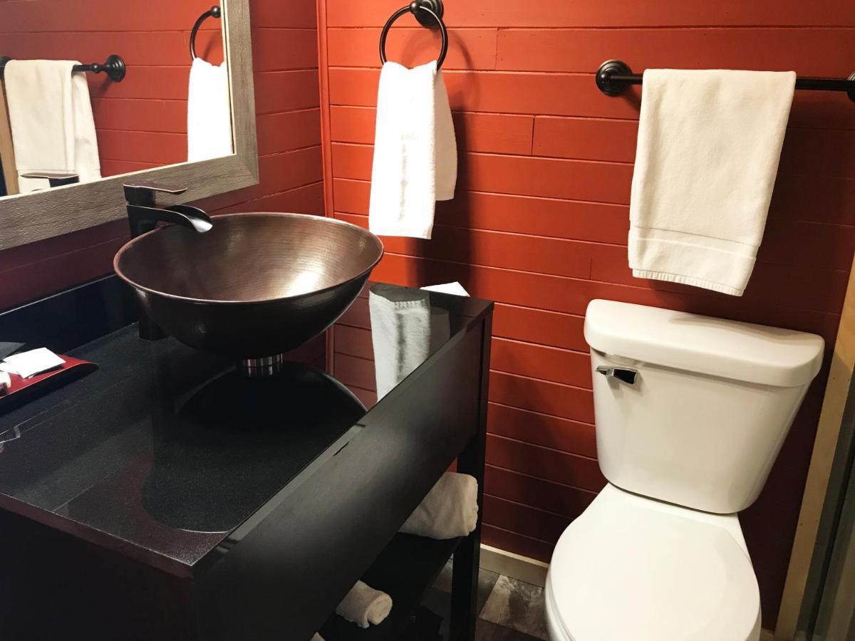 Copper River Inn フォートフランシス エクステリア 写真